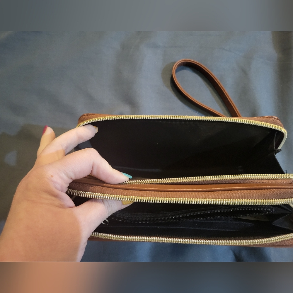 Wallet - Picture 4 of 5